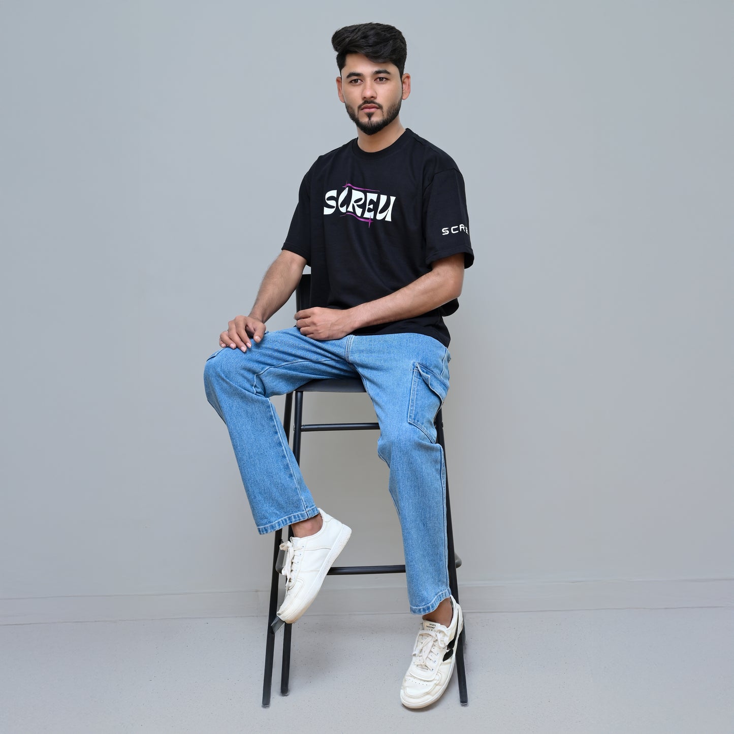 STOP EXPECTING - Oversized Fit T-Shirt